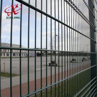 Used welding double horizontal wire mesh fencing